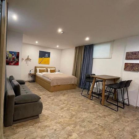 Exclusive Airport Apartment Kelsterbach Exterior photo