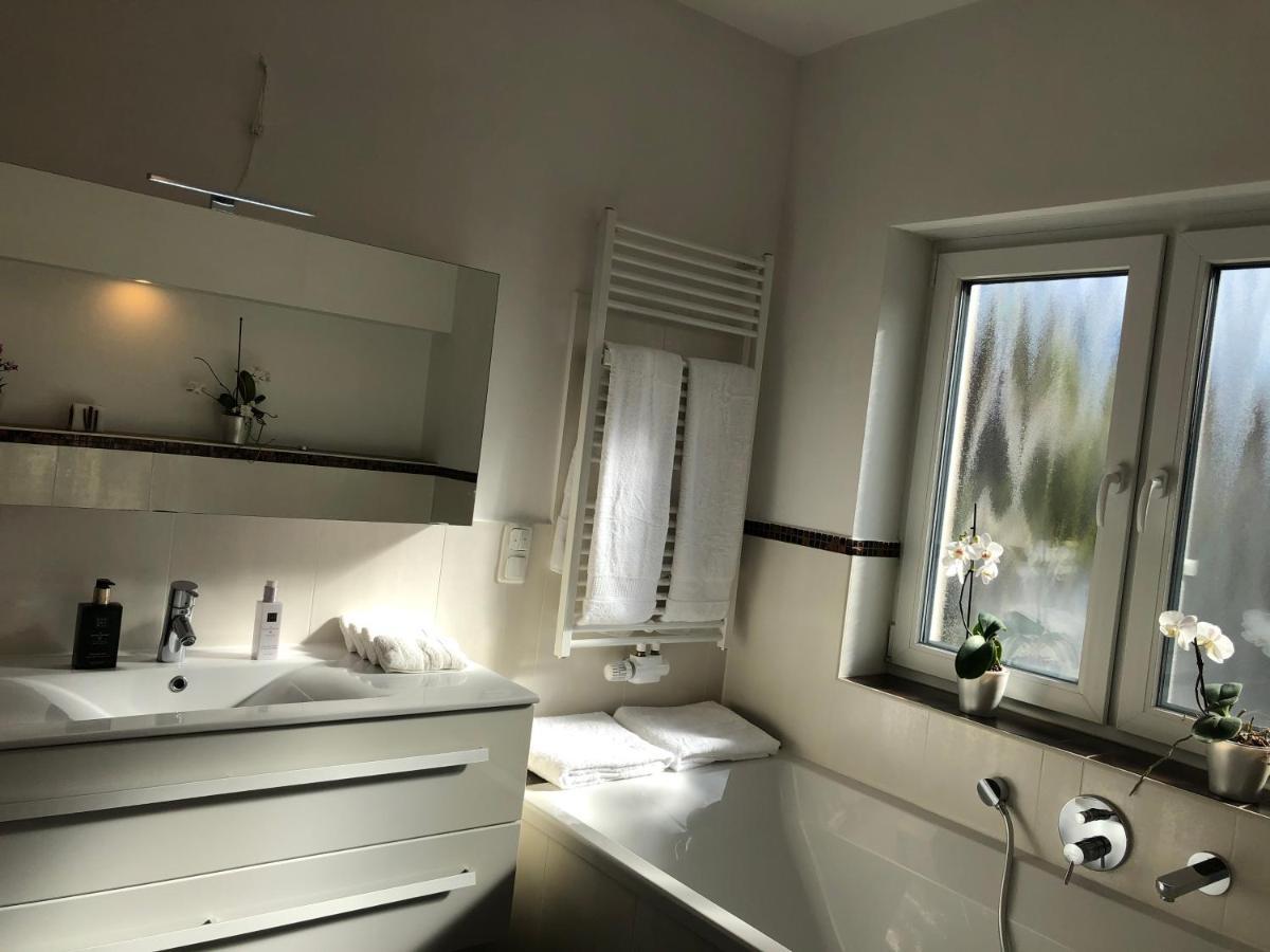 Exclusive Airport Apartment Kelsterbach Exterior photo
